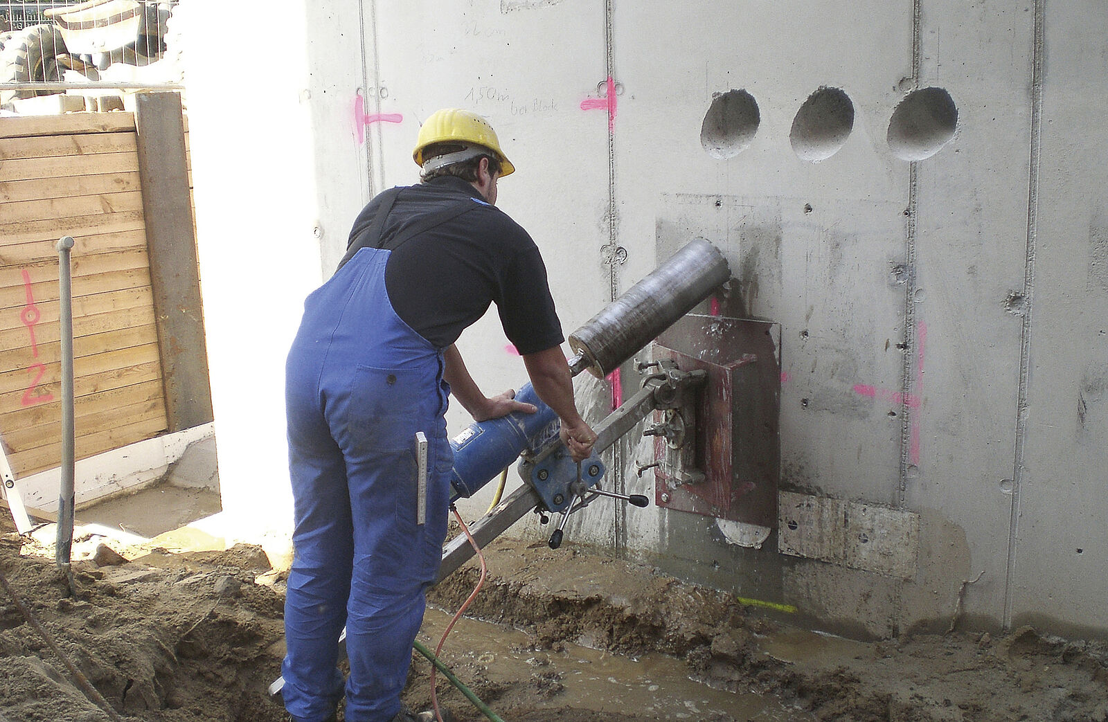 Installation service by HauffTechnik Nationwide installation service